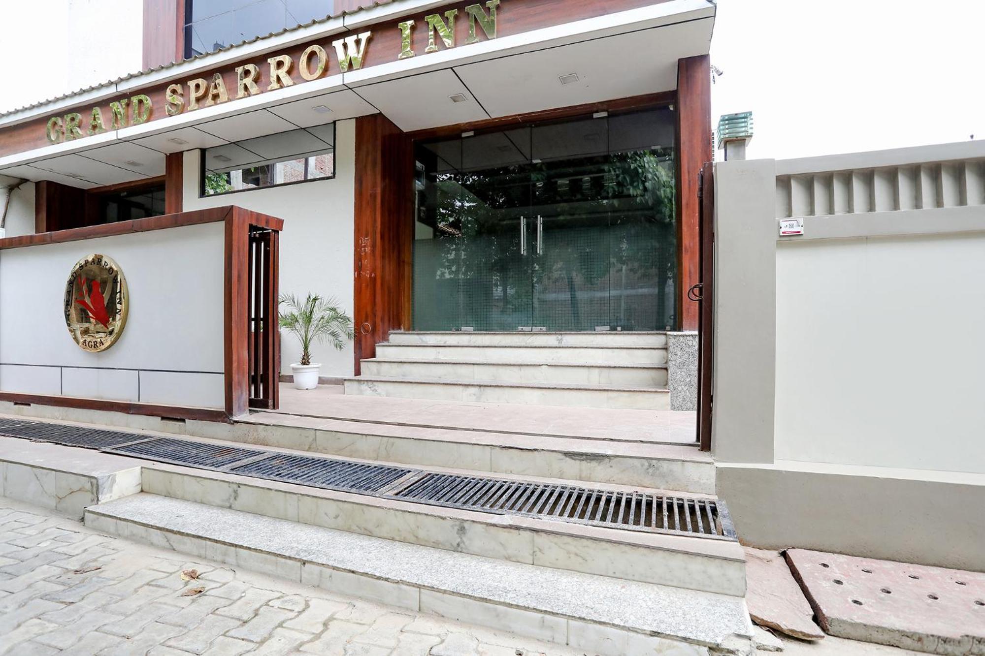 Fabhotel Grand Sparrow Tajganj Luaran gambar